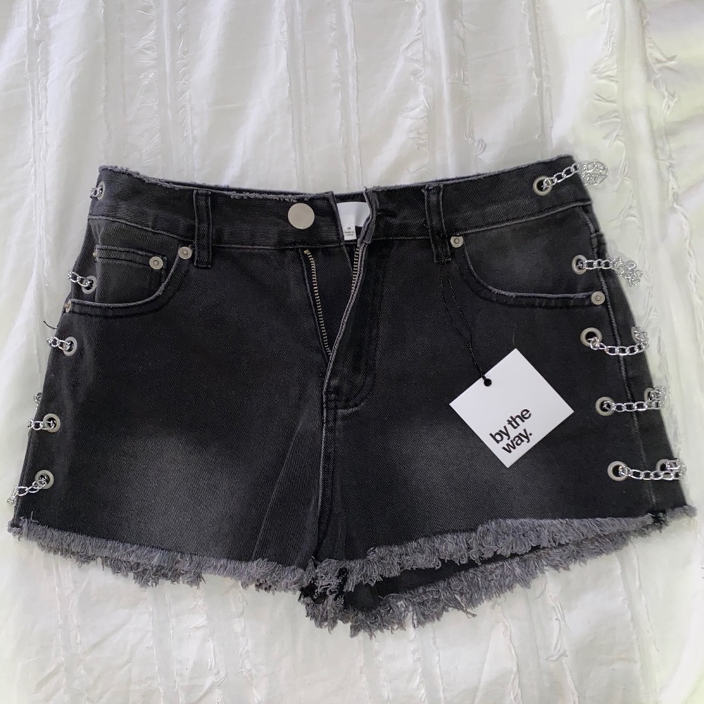 Chain detail shorts